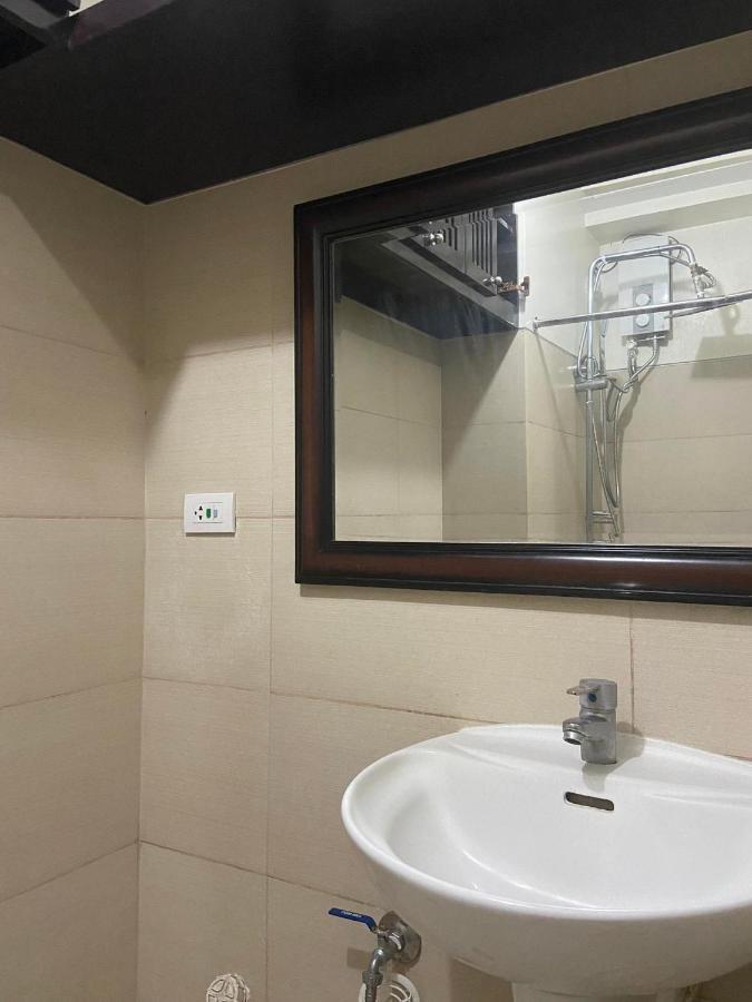 Taal Lake View Wind Residences By Smco Tagaytay City Luaran gambar