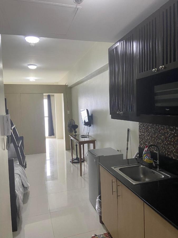 Taal Lake View Wind Residences By Smco Tagaytay City Luaran gambar