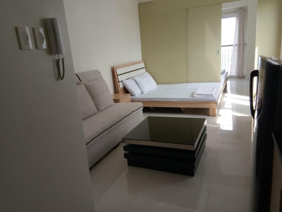 Taal Lake View Wind Residences By Smco Tagaytay City Luaran gambar